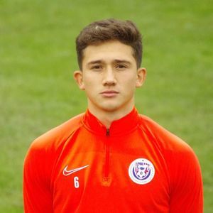 Meet your Posher, Éder